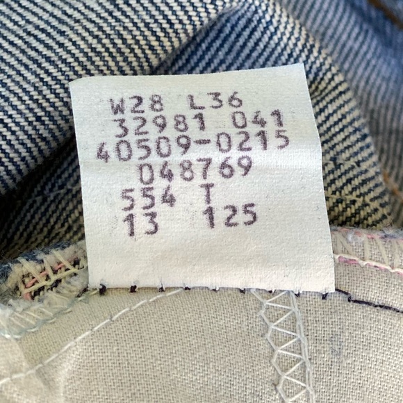 Vintage Levi's High Waist Wedgie Fit  Orange Tab Denim - Picture 4 of 9